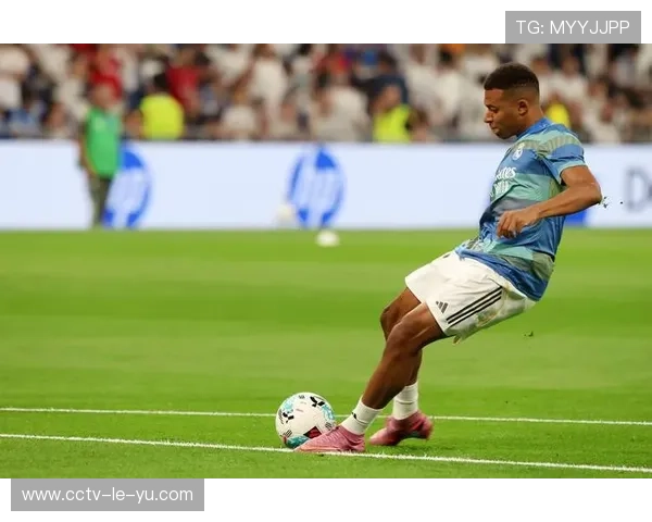 巴黎卫冕三大危机:伤病潮、多线作战与姆巴佩离队后遗症