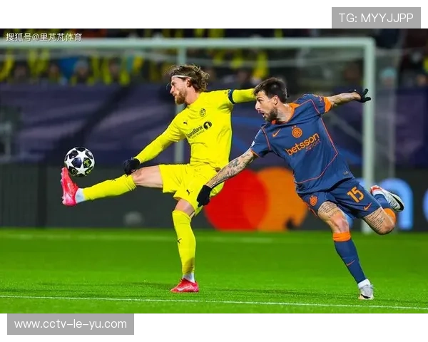 海于格爆射洞穿索默把守球门，博德闪耀三分钟内连入两球