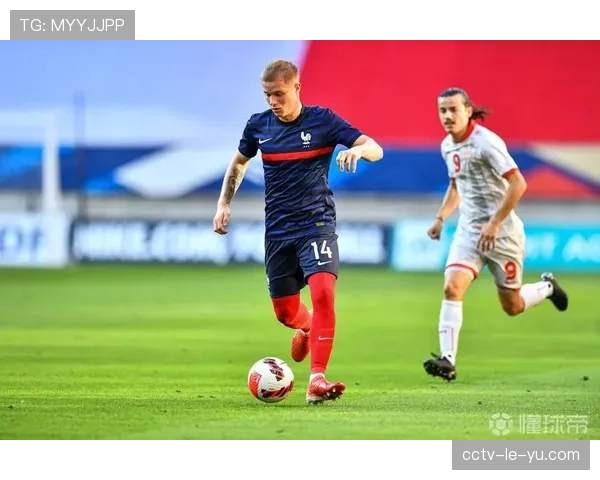 尼斯主力边卫巴尔因伤缺阵,球队肋部防守面临重组 尼斯主力边卫巴尔因伤缺阵,球队肋部防守面临重组